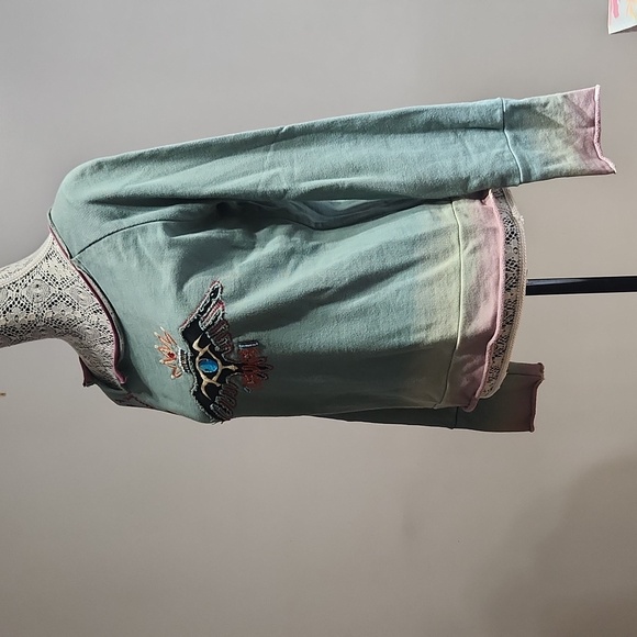 [M] TOUGH JEANSMITH Shabby Chic Sweater - Picture 6 of 10